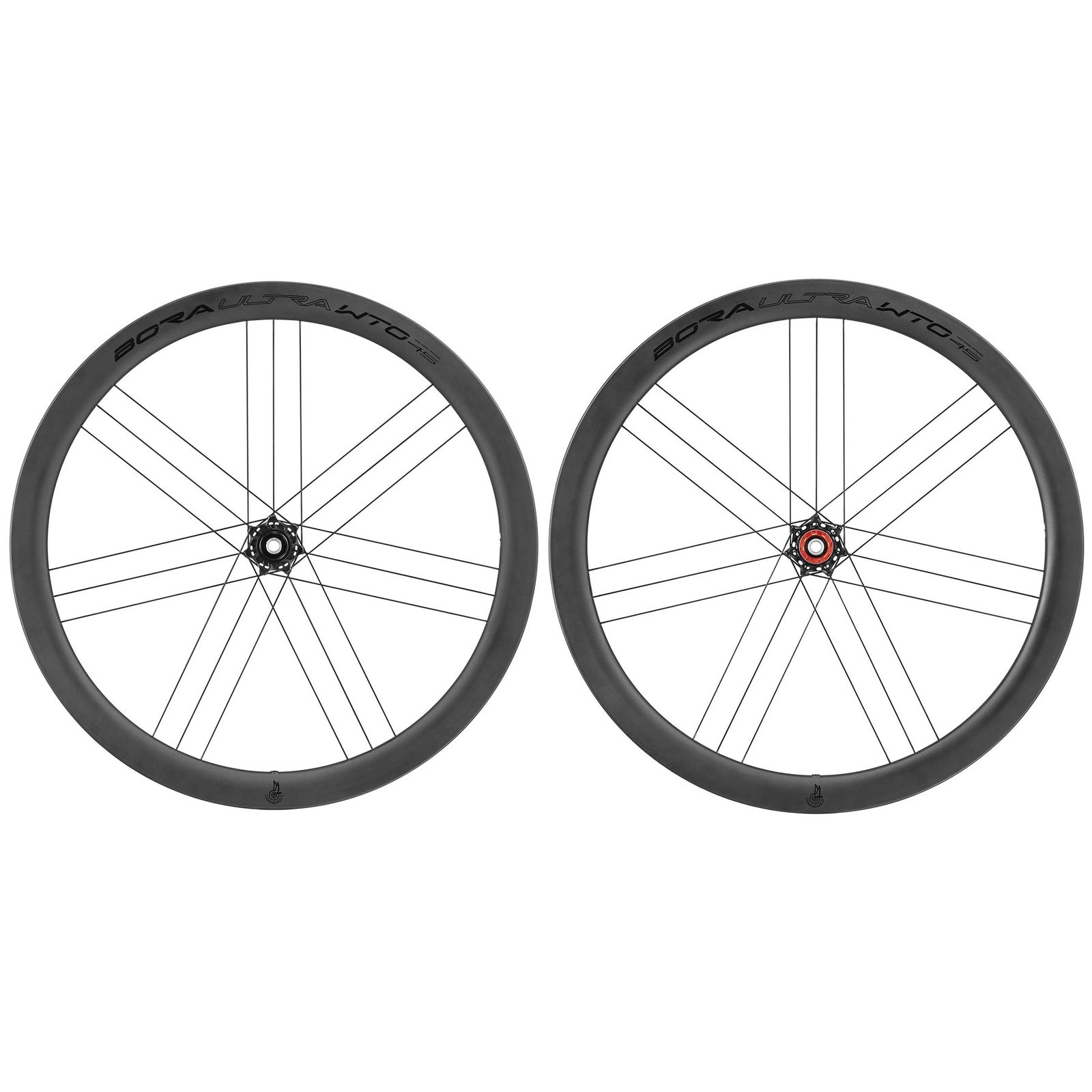 Campagnolo-Bora-Ultra-WTO-45-C23-DB-Wheelset.jpg Paire de roues Campagnolo Bora Ultra WTO 45 C23 DB - 28" | Carbone | 2-Way Fit | AFS - 12x100 mm | 12x142 mm - N3W | Noir mat – Image 1