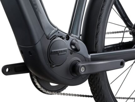 VTC electrique Giant Explore E 0 Pro 1.jpg